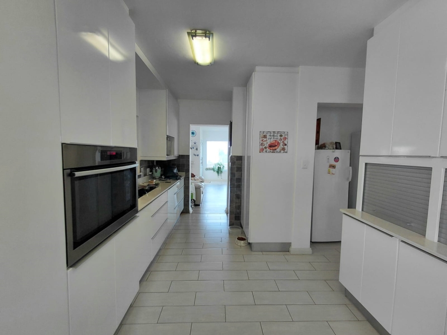 5 Bedroom Property for Sale in Ferreira Town Eastern Cape